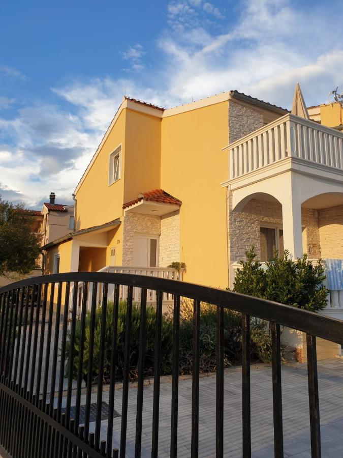 Apartments Croatiasun Водице Экстерьер фото